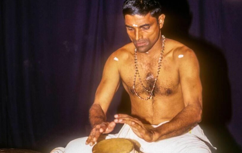 Of temples, copper pots and rhythm – Mizhavu